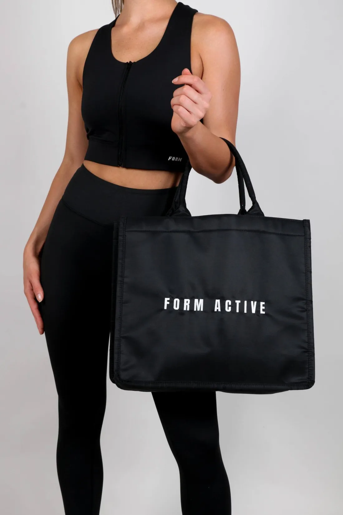 Fayt Activewear | Activewear | FORM ACTIVE TOTE BAG