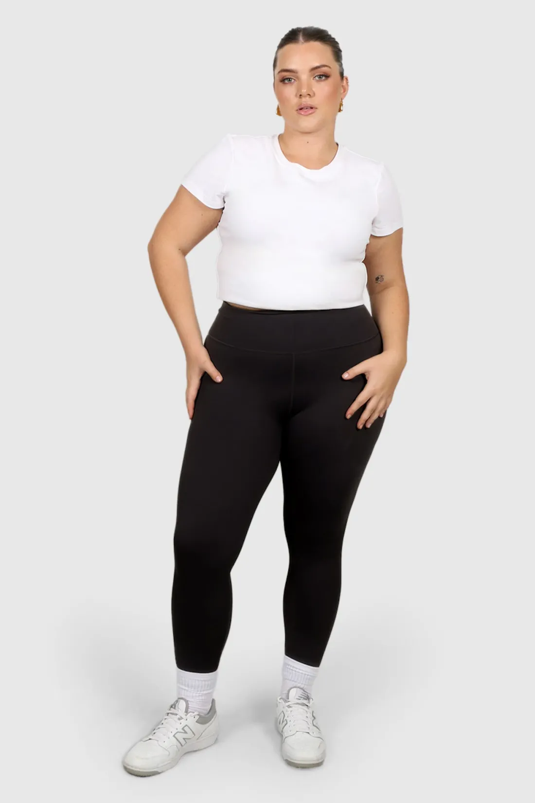 Fayt Activewear | Activewear | FORM BASE TIGHT 7/8 BLACK