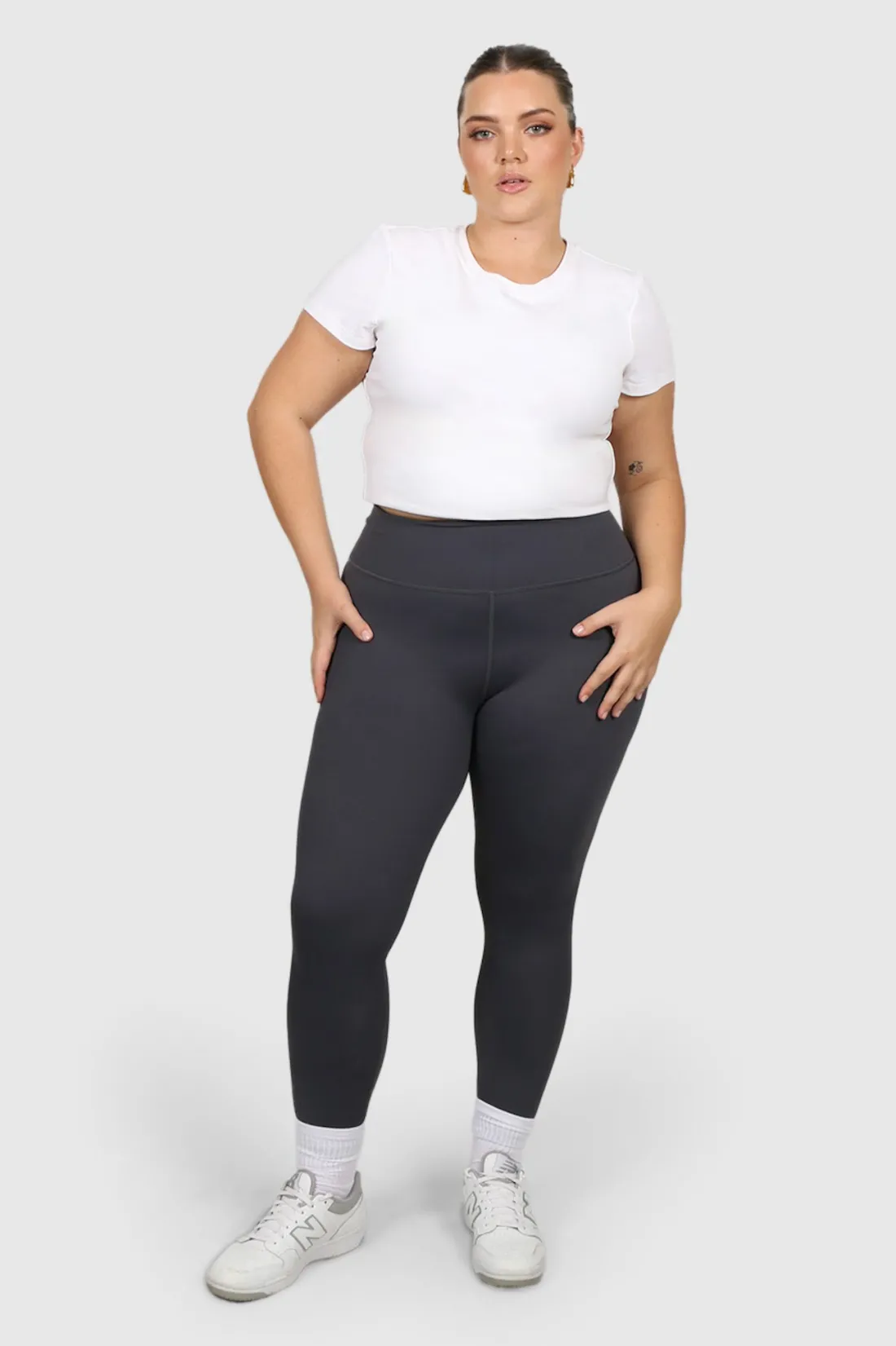 Fayt Activewear | Activewear | FORM BASE TIGHT 7/8 GREY