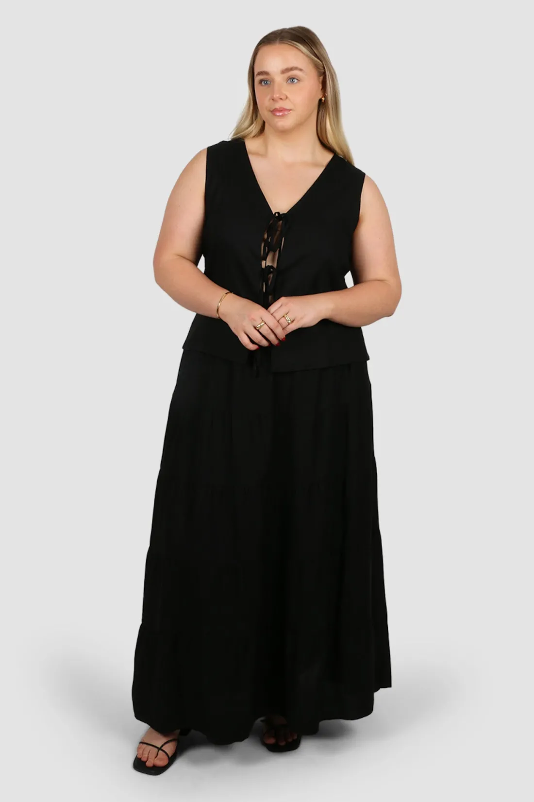 Fayt Sets | ZYLA TIERED MAXI SKIRT BLACK